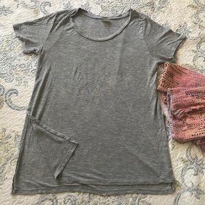 Tresics Grey super soft split tee core piece sz M